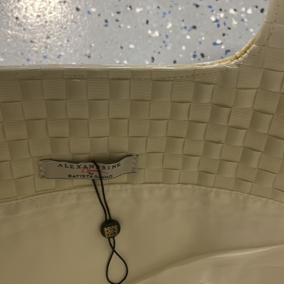 Set dress and over sized cluch - Picture 6 of 7